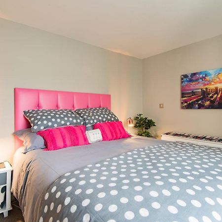 Pier View - Beautiful Sea View Apartment In Deal Exterior photo